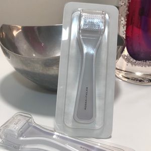 Rodan +Fields AMP-MD Derma-roller - new authentic